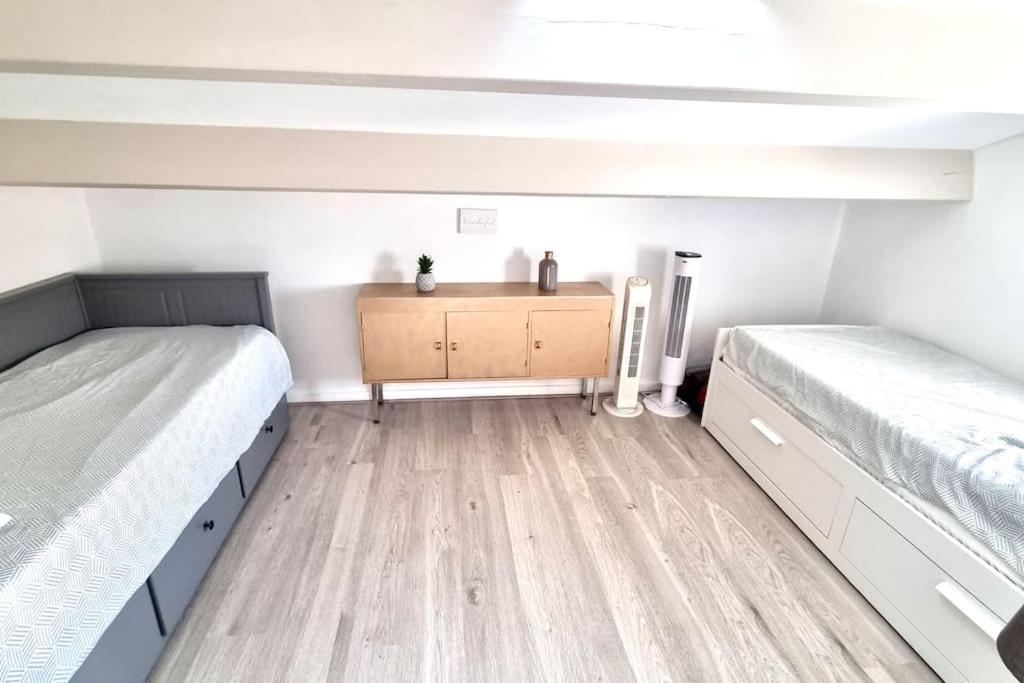 Chez Laura Et Benjamin ! Maison A La Plage Climatisee 弗龙蒂尼昂 外观 照片